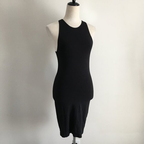 WILFRED FREE Aritzia Sleeveless Black Higher Neckline Stretchy 2ply Dress
